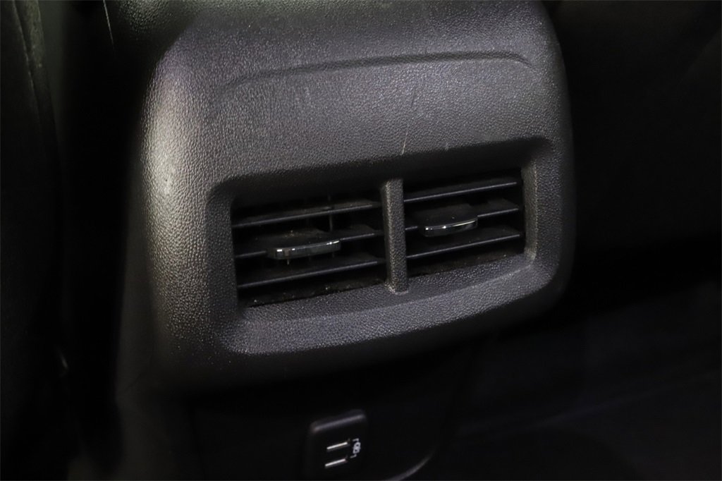 Used 2024 Chevrolet Equinox LT image 27