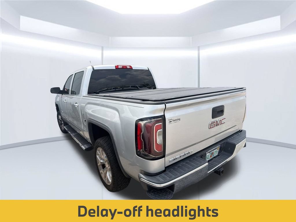 Used 2018 GMC Sierra 1500 SLT w/ SLT Premium Package AWD/4WD image 4