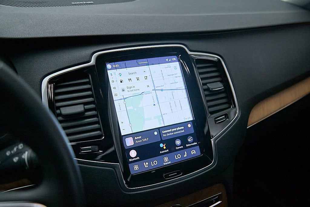 Certified 2023 Volvo XC90 B6 Plus AWD/4WD image 14