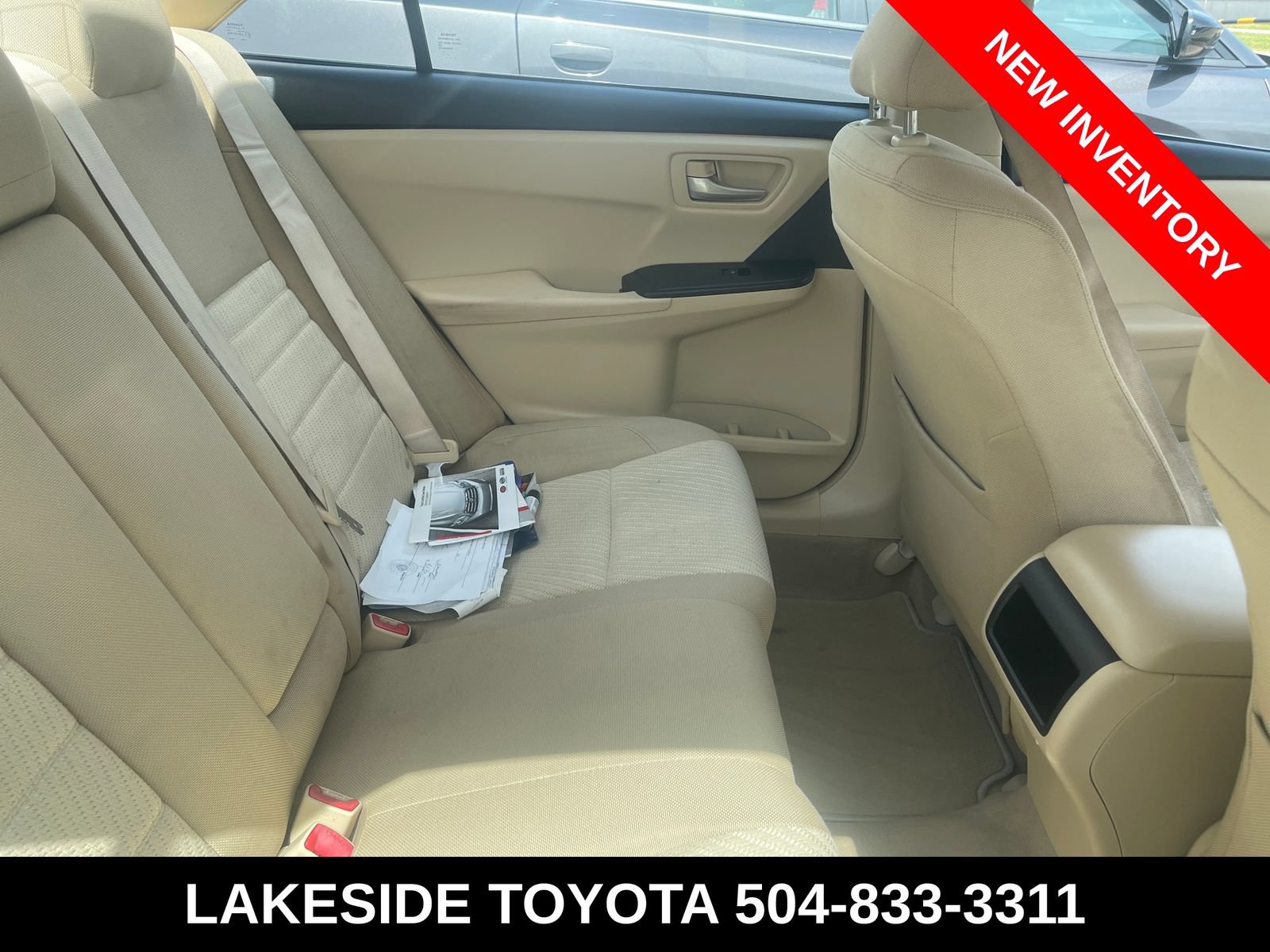 Used 2015 Toyota Camry LE FWD image 11