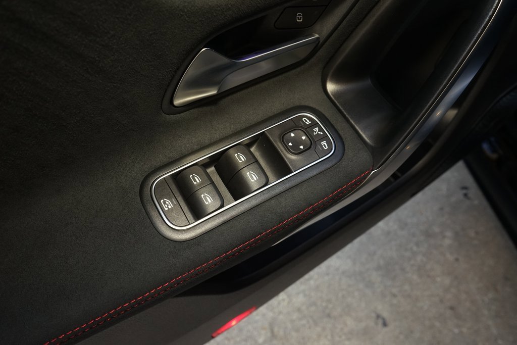 Used 2024 Mercedes-Benz CLA 250 4MATIC image 24