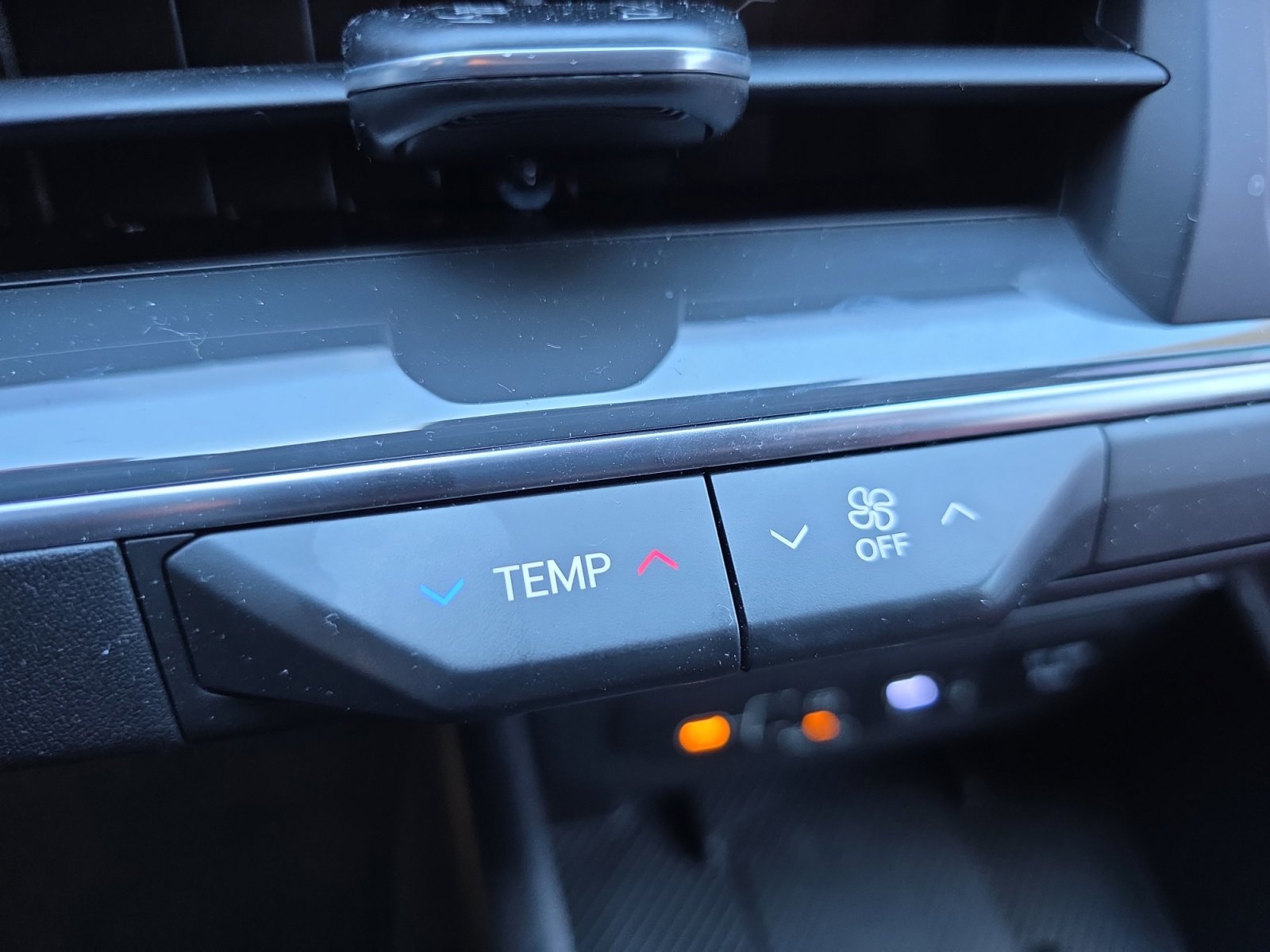 Certified 2025 Kia K4 GT-Line w/ GT-Line Premium Package image 16