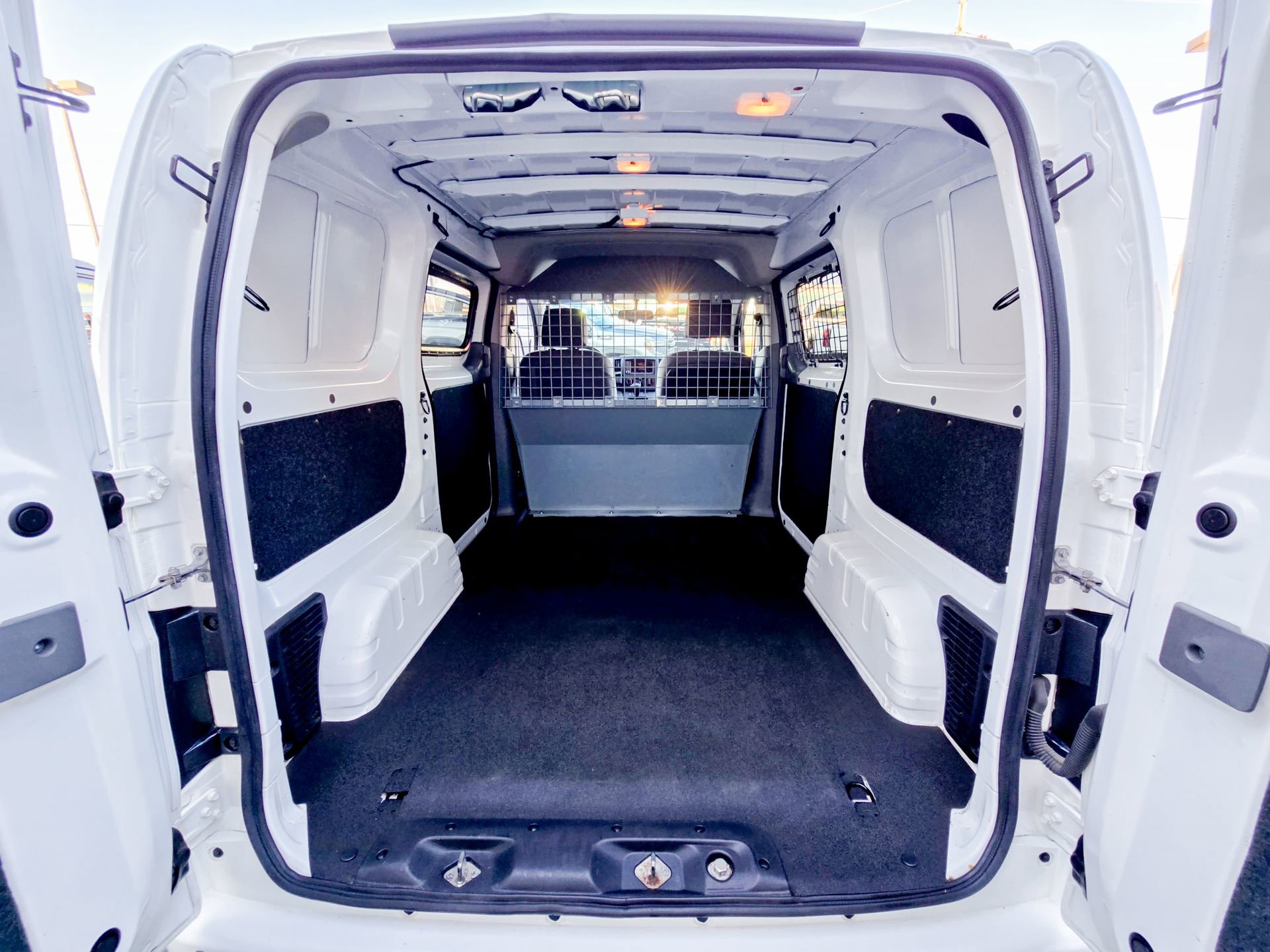 Used 2021 Nissan NV200 SV w/ Sliding Door Glass Package image 34