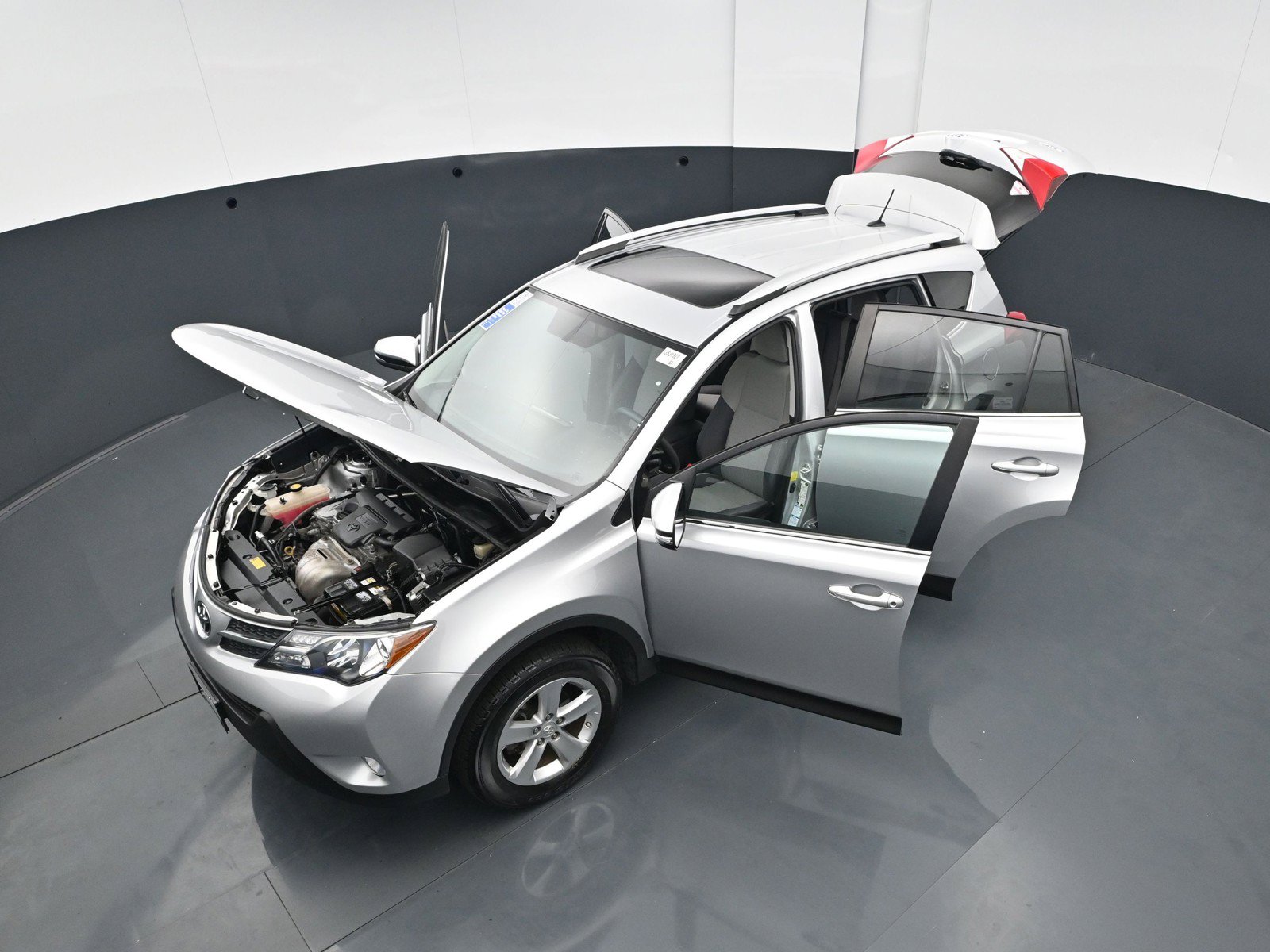 Used 2014 Toyota RAV4 XLE AWD/4WD image 38
