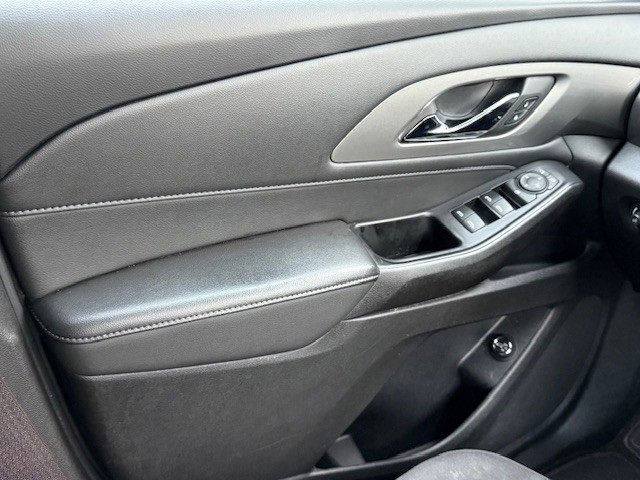 Certified 2023 Chevrolet Traverse LT image 34