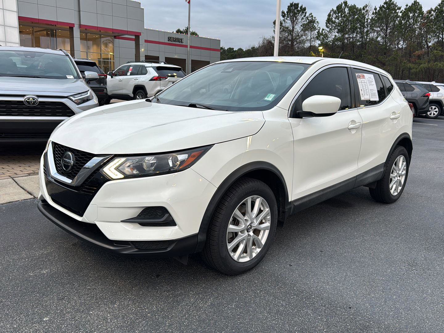 Used 2020 Nissan Rogue Sport S w/ Appearance Package