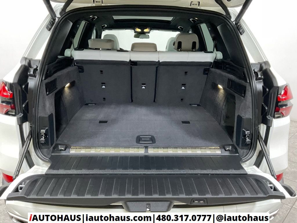 Used 2024 BMW X5 xDrive50e w/ Premium Package AWD/4WD image 14