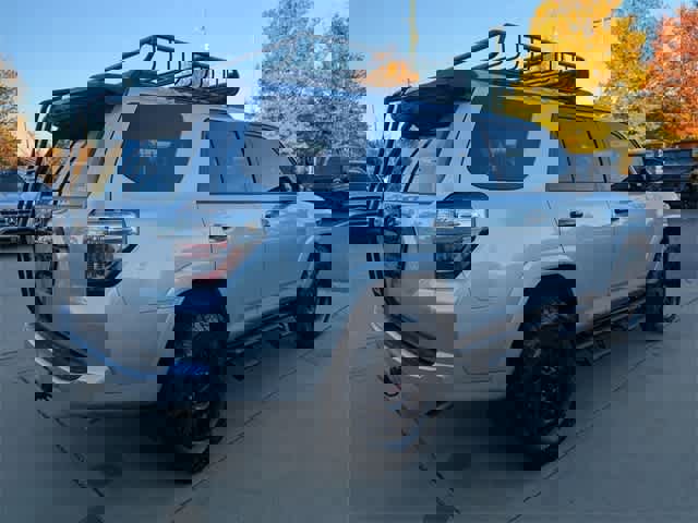 Used 2021 Toyota 4Runner Venture image 8