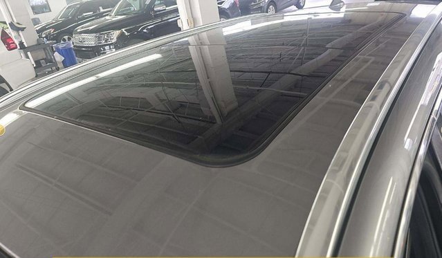 Used 2025 Genesis GV80 3.5T Prestige image 8