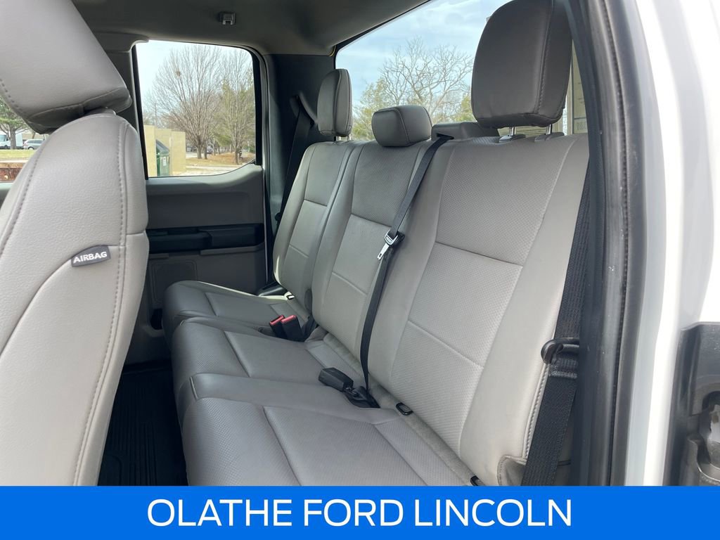 Used 2022 Ford F250 XL w/ Power Equipment Group image 16