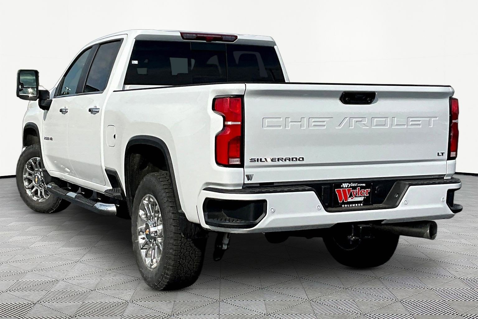 New 2026 Chevrolet Silverado 2500 LT w/ Z71 Chrome Sport Edition AWD/4WD image 3