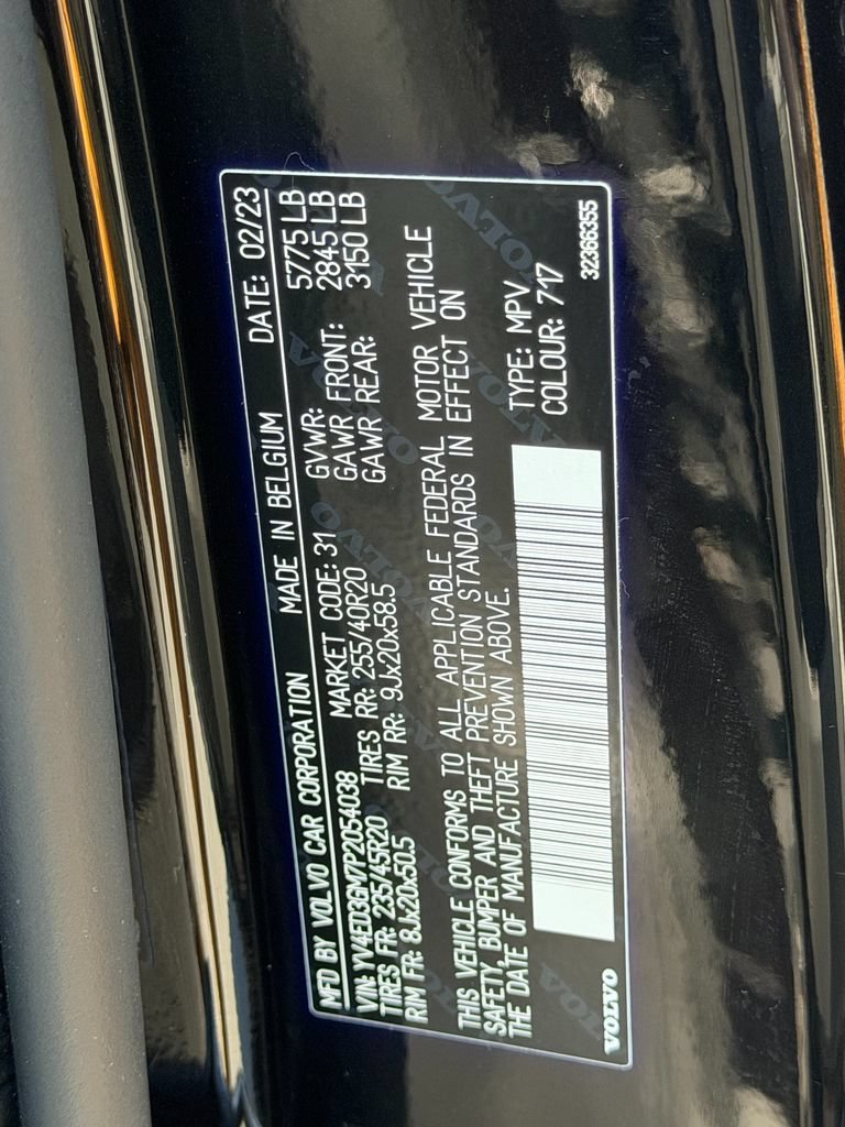Certified 2023 Volvo C40 P8 Recharge Ultimate AWD/4WD image 9