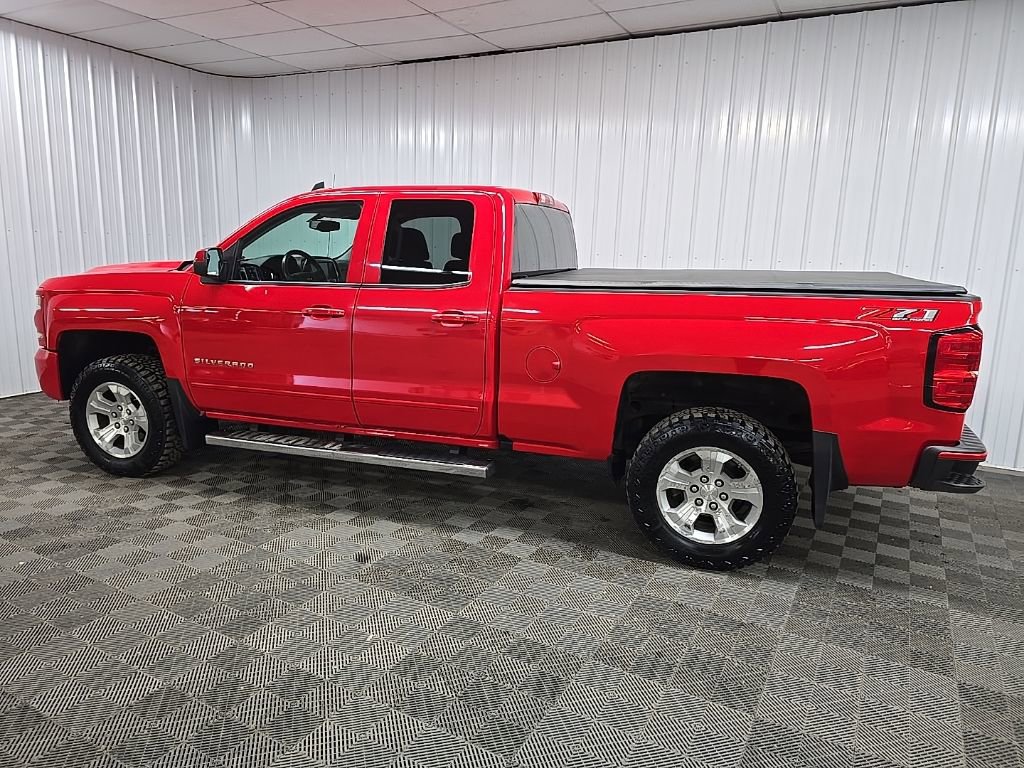Used 2018 Chevrolet Silverado 1500 LT w/ All Star Edition image 4
