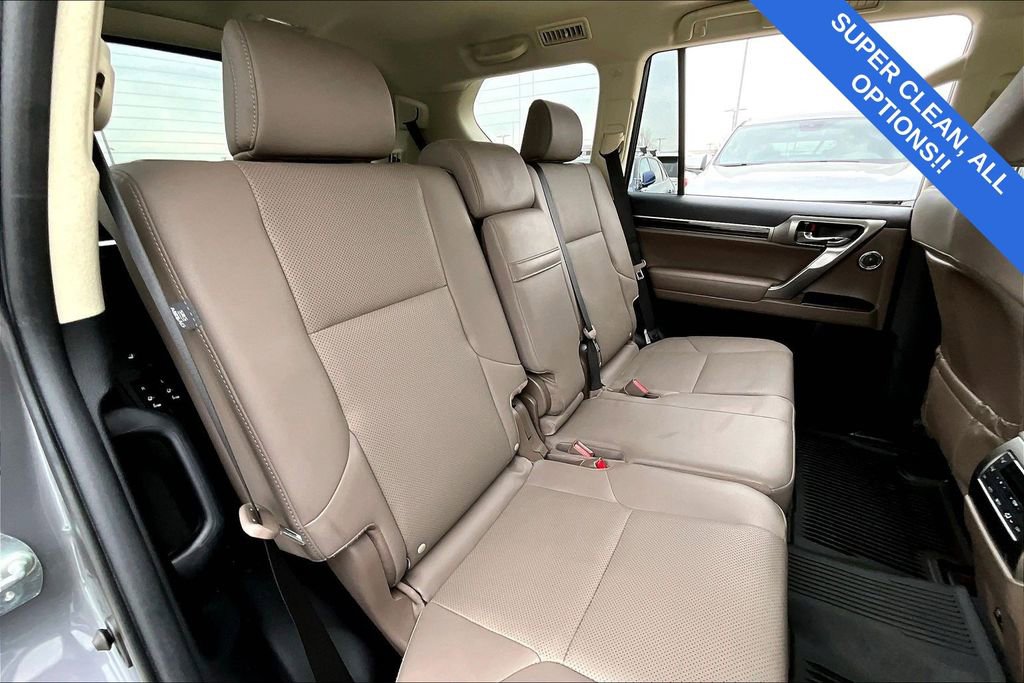 Used 2023 Lexus GX 460 Premium w/ Premium Plus Package image 36