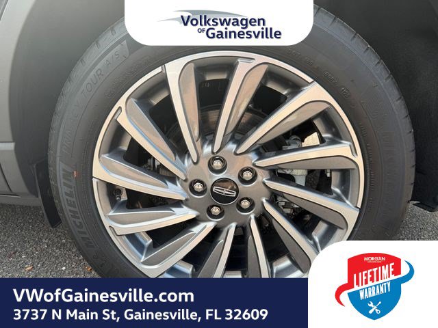 Used 2024 Lincoln Corsair Reserve FWD image 27