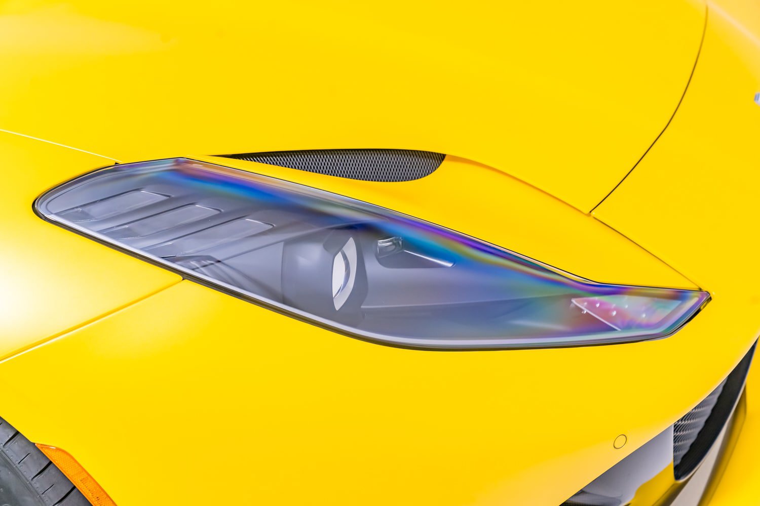 Used 2022 Ferrari 812 GTS RWD image 44