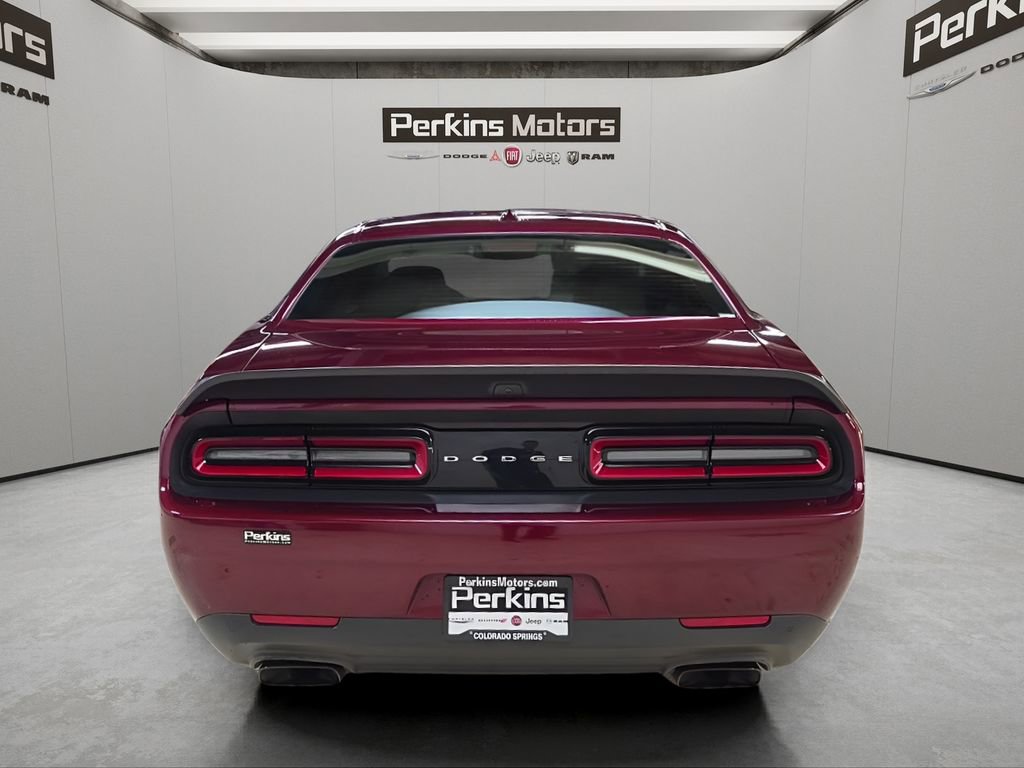 Used 2019 Dodge Challenger SRT Hellcat image 4