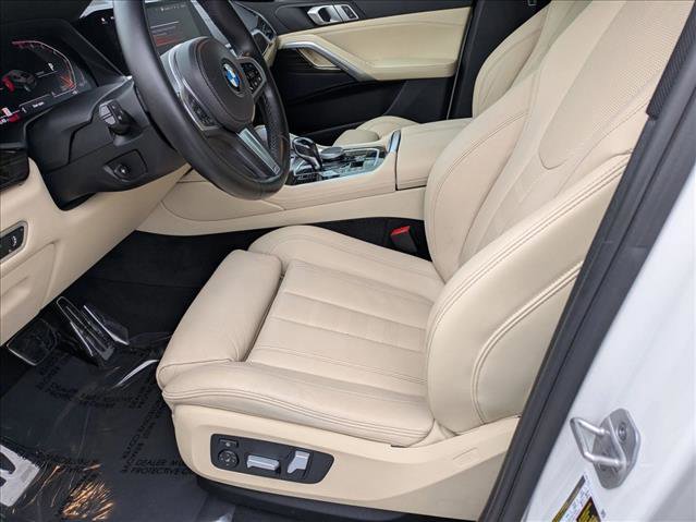 Used 2021 BMW X6 sDrive40i w/ M Sport Package image 16