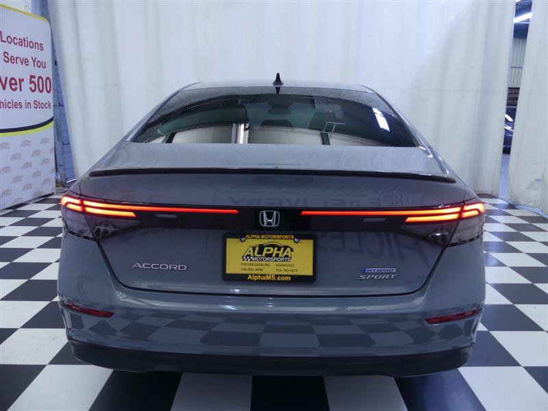 Used 2024 Honda Accord Sport image 6