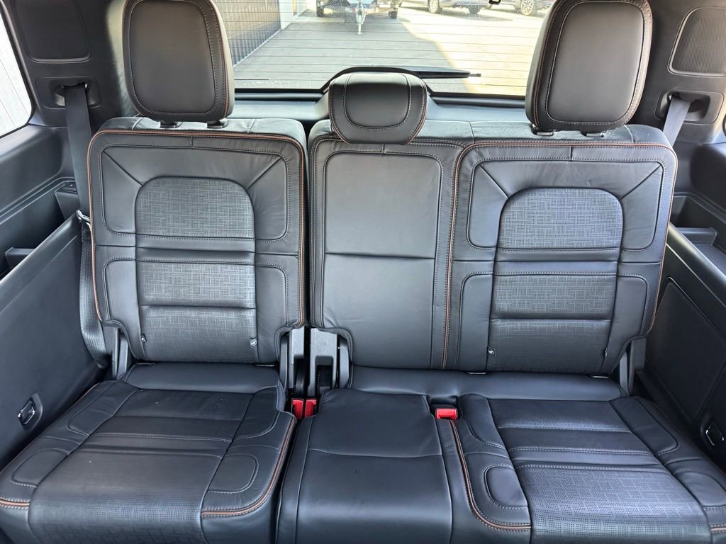 Used 2023 Lincoln Navigator Black Label image 25