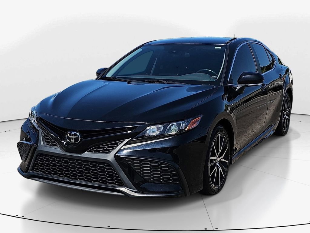 Used 2022 Toyota Camry SE FWD image 10