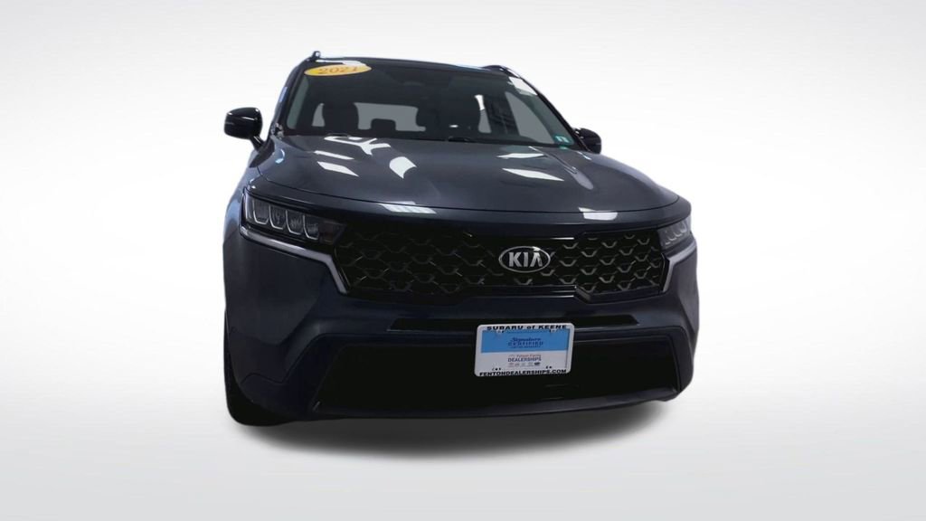 Used 2021 Kia Sorento S w/ Panoramic Sunroof Package image 3