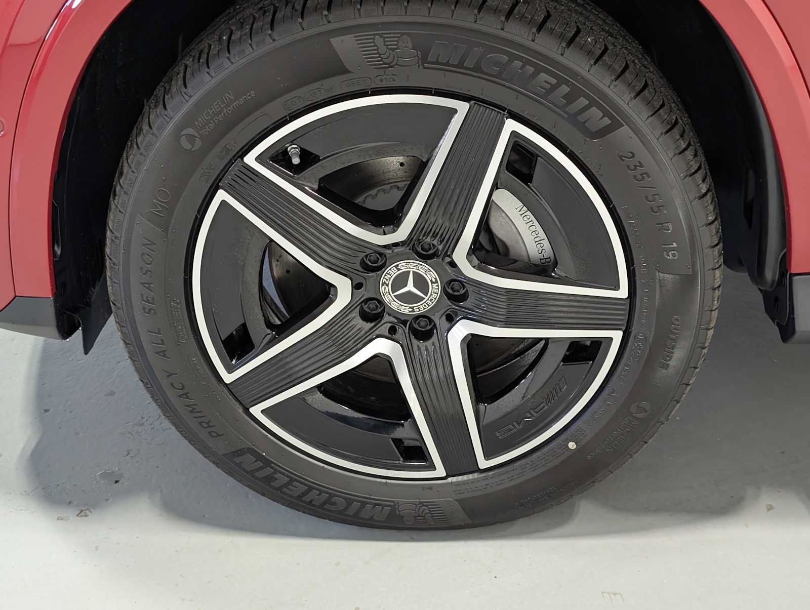 New 2026 Mercedes-Benz GLC 300 4MATIC image 3