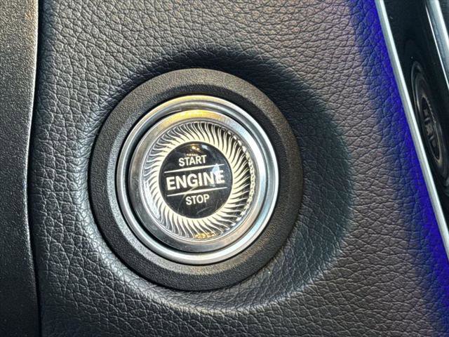 Used 2022 Mercedes-Benz GLC 300 4MATIC image 24