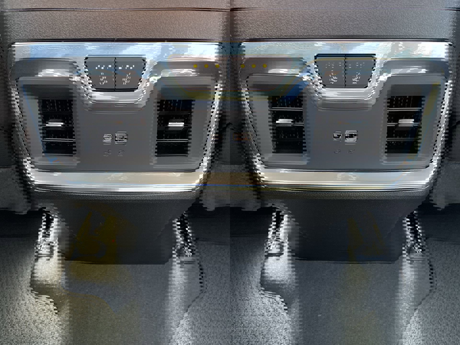 New 2025 GMC Sierra 1500 Denali image 57