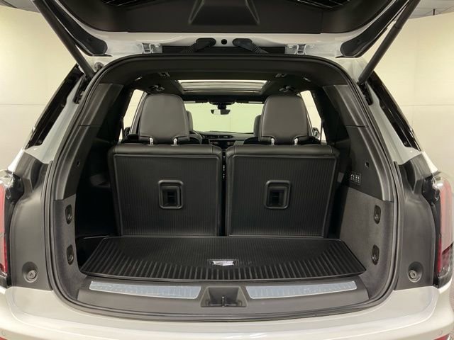 Certified 2025 Cadillac XT6 Sport w/ LPO, Red Accent Package image 33