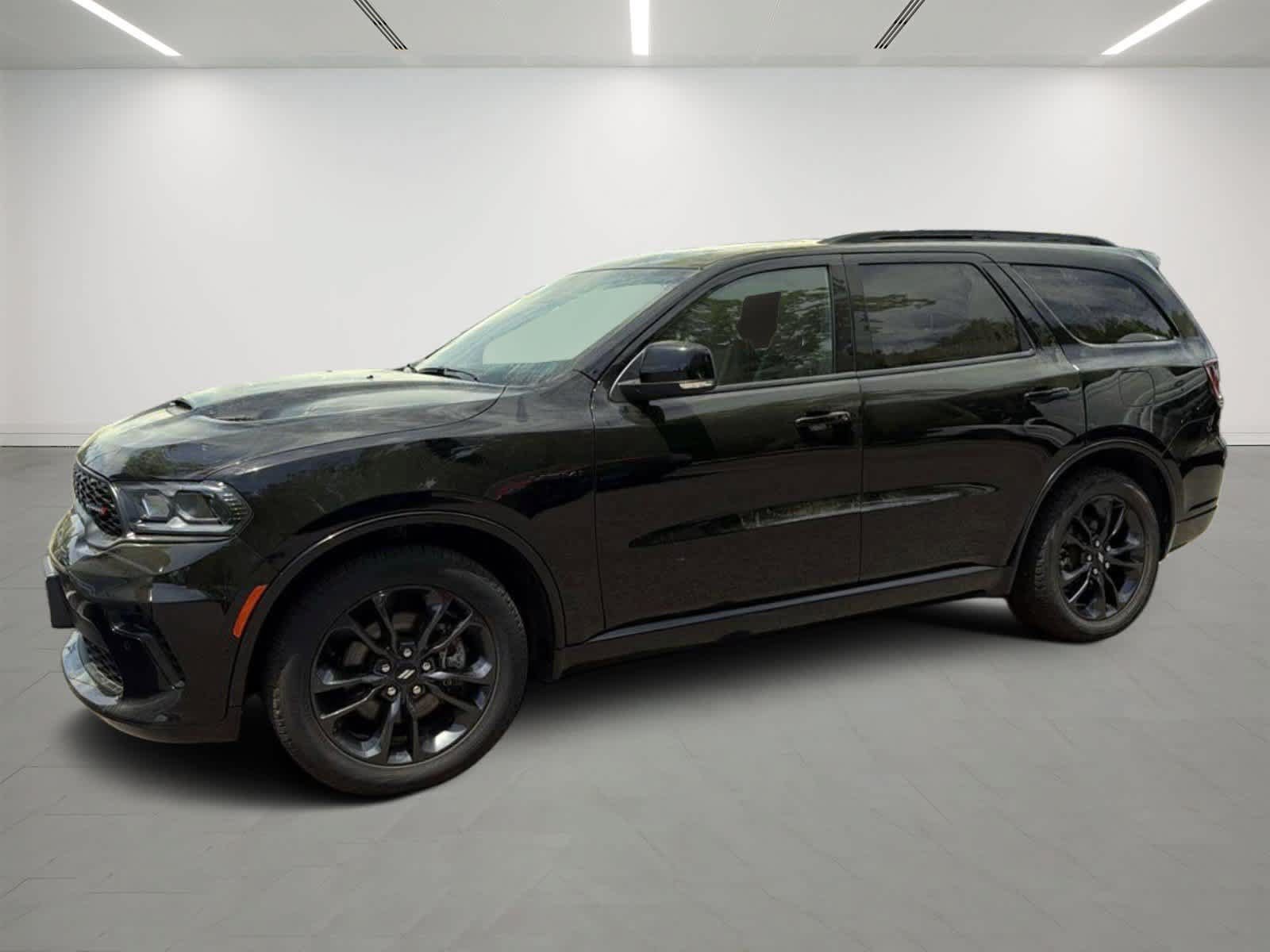 Used 2025 Dodge Durango R/T w/ Blacktop Package