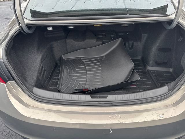 Used 2017 Chevrolet Malibu Hybrid w/ Leather Package image 23