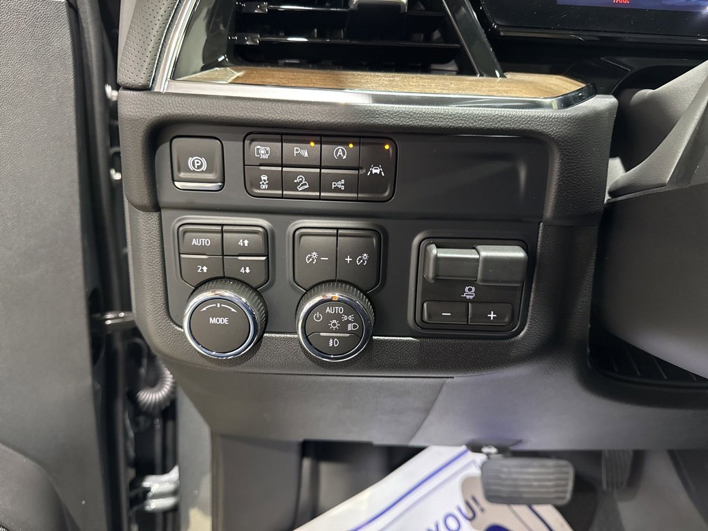 New 2026 Chevrolet Tahoe High Country w/ Sun And Tow Package image 26