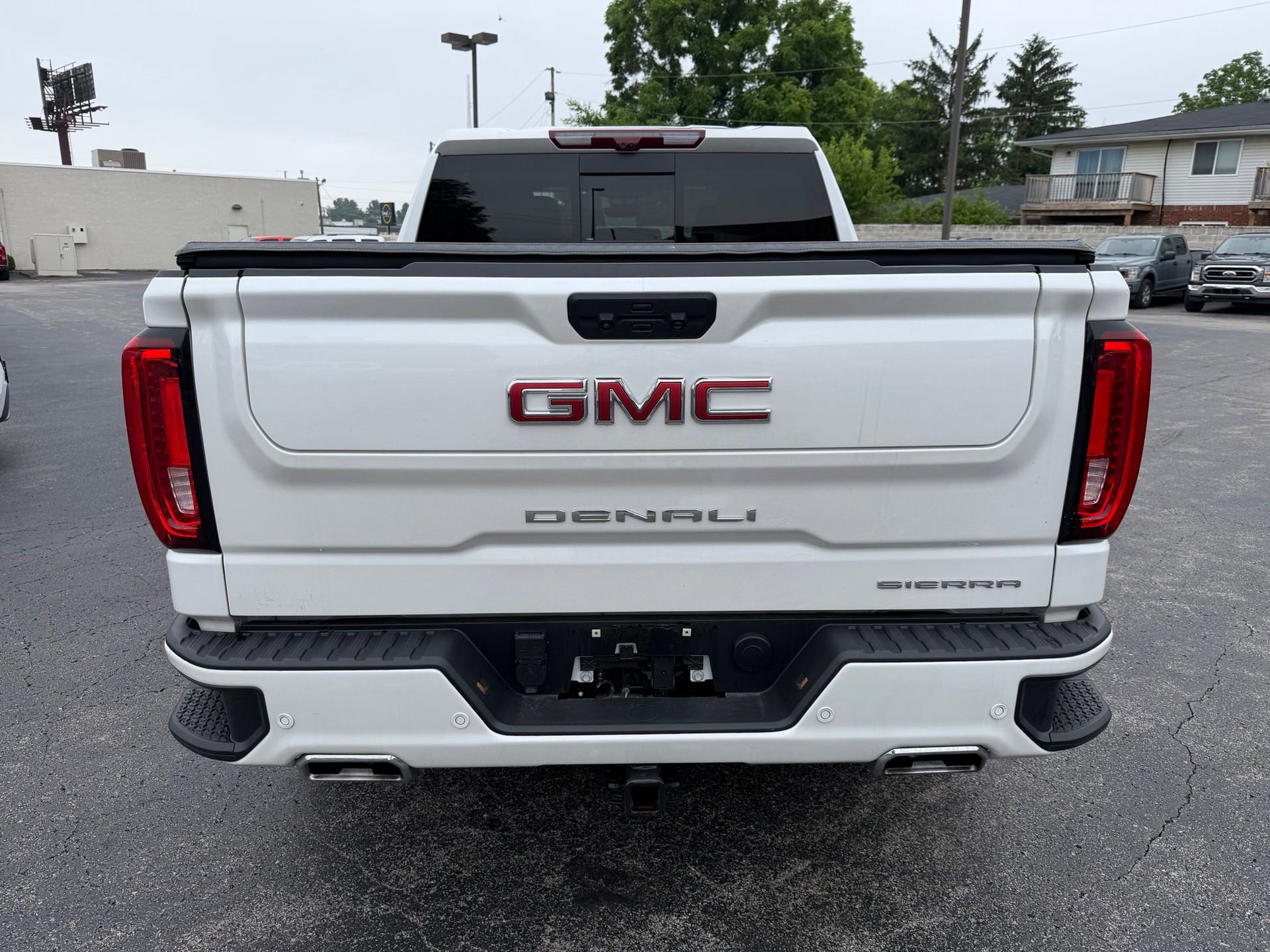 Used 2025 GMC Sierra 1500 Denali w/ Denali Reserve Package AWD/4WD image 6