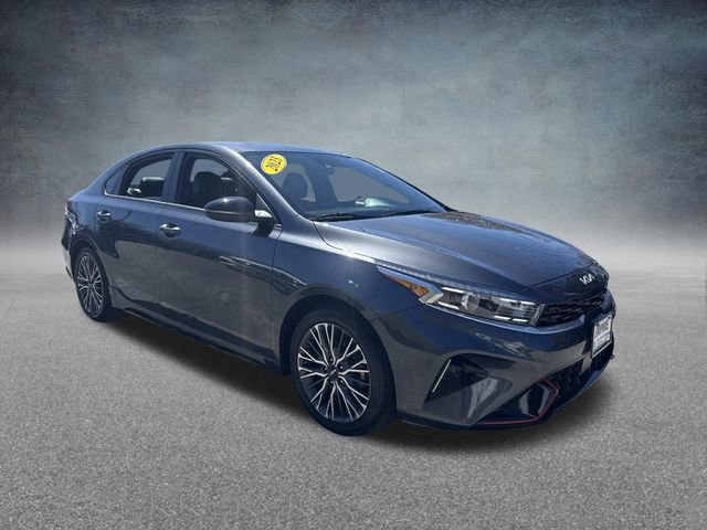 Used 2023 Kia Forte GT-Line w/ GT-Line Premium Package FWD image 4