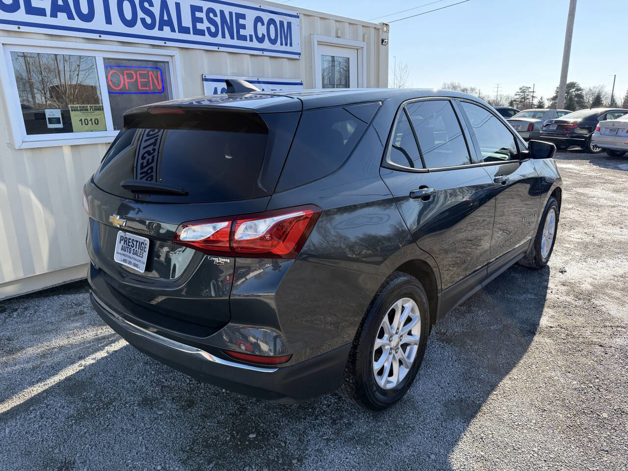 Used 2018 Chevrolet Equinox LS image 8