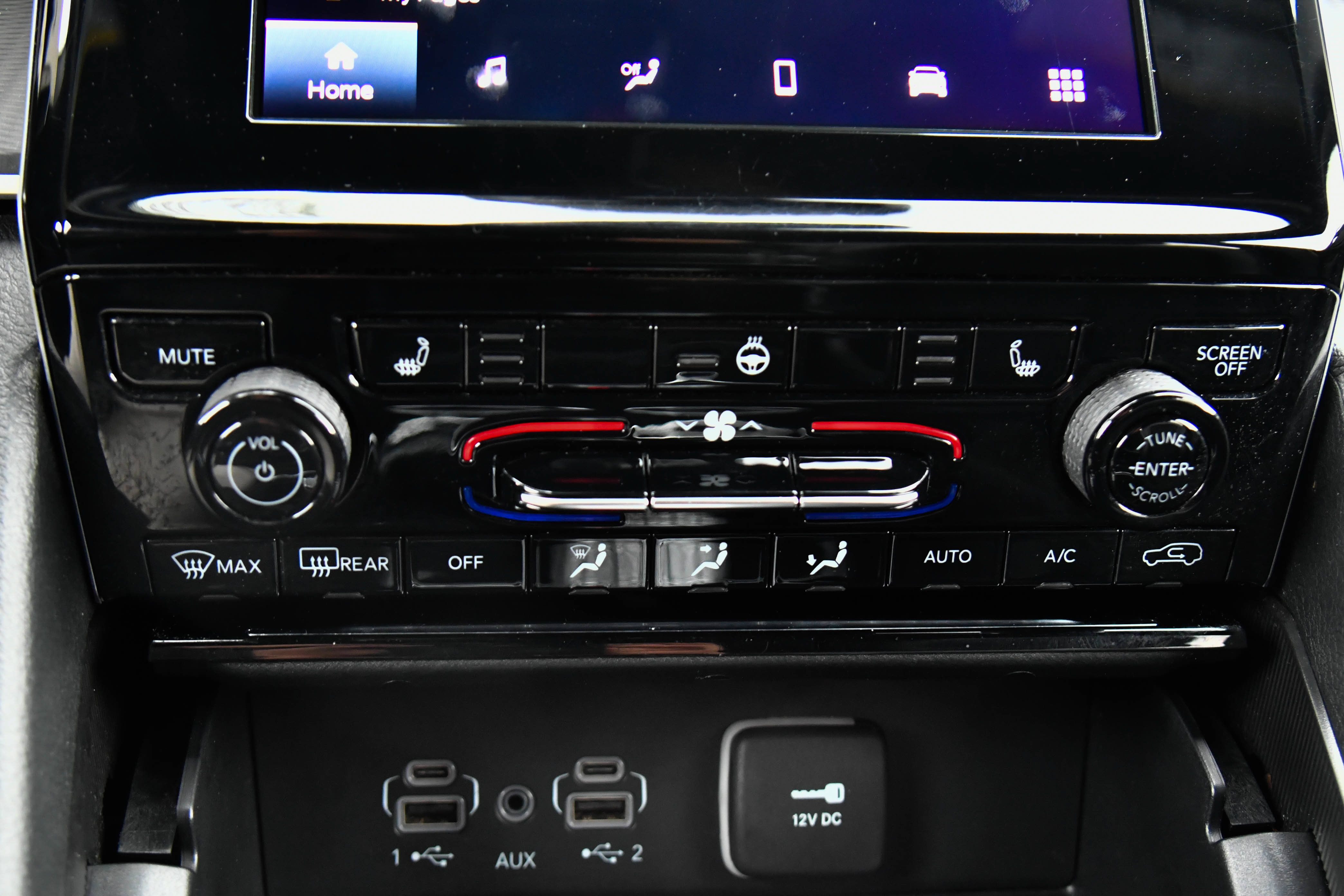 Used 2024 Jeep Grand Cherokee L Laredo AWD/4WD image 27