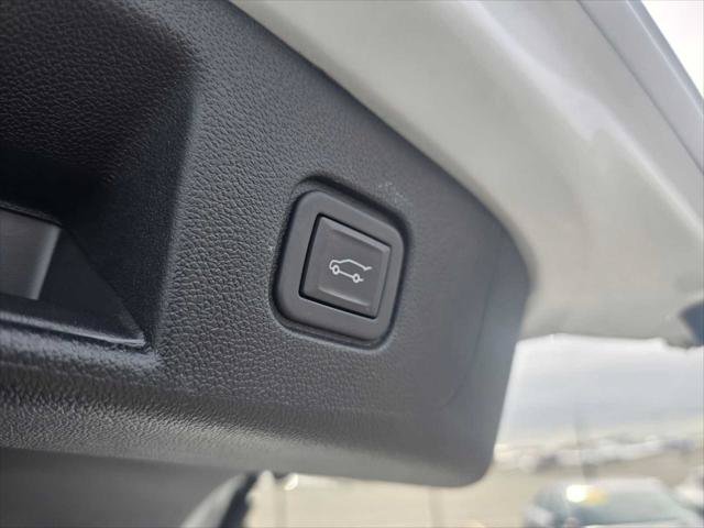 Used 2024 Chevrolet Blazer EV LT AWD/4WD image 15