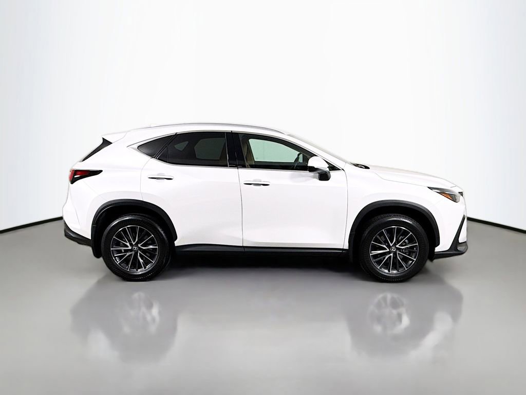 Used 2024 Lexus NX 250 FWD w/ Premium Package image 4