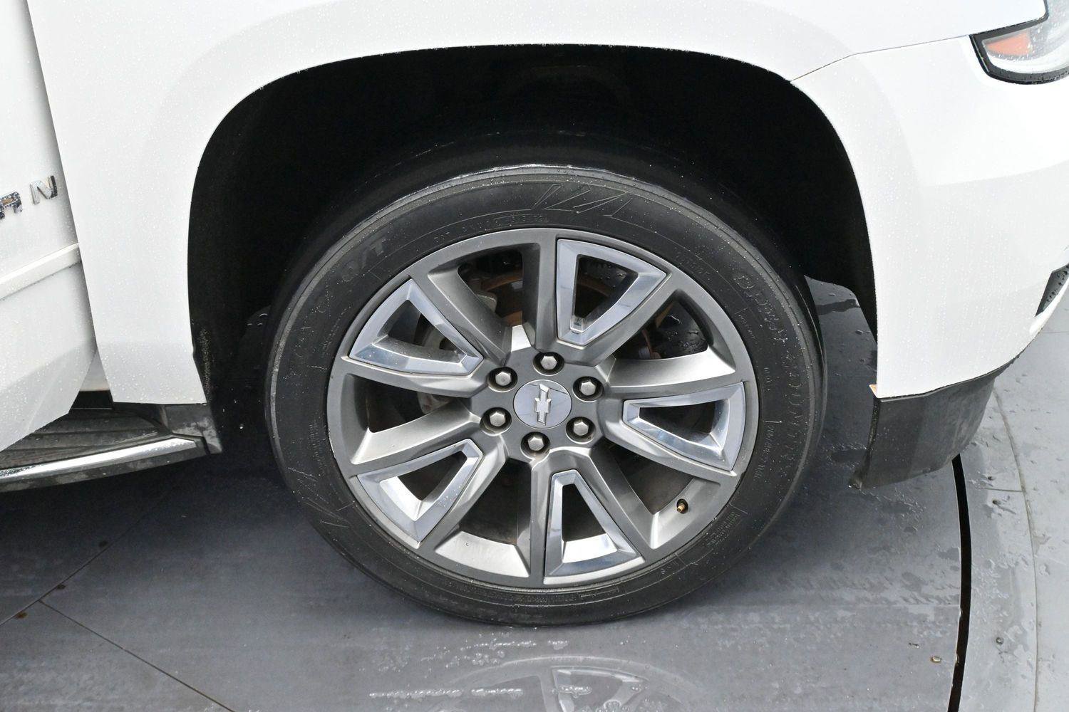 Used 2016 Chevrolet Suburban LTZ AWD/4WD image 42