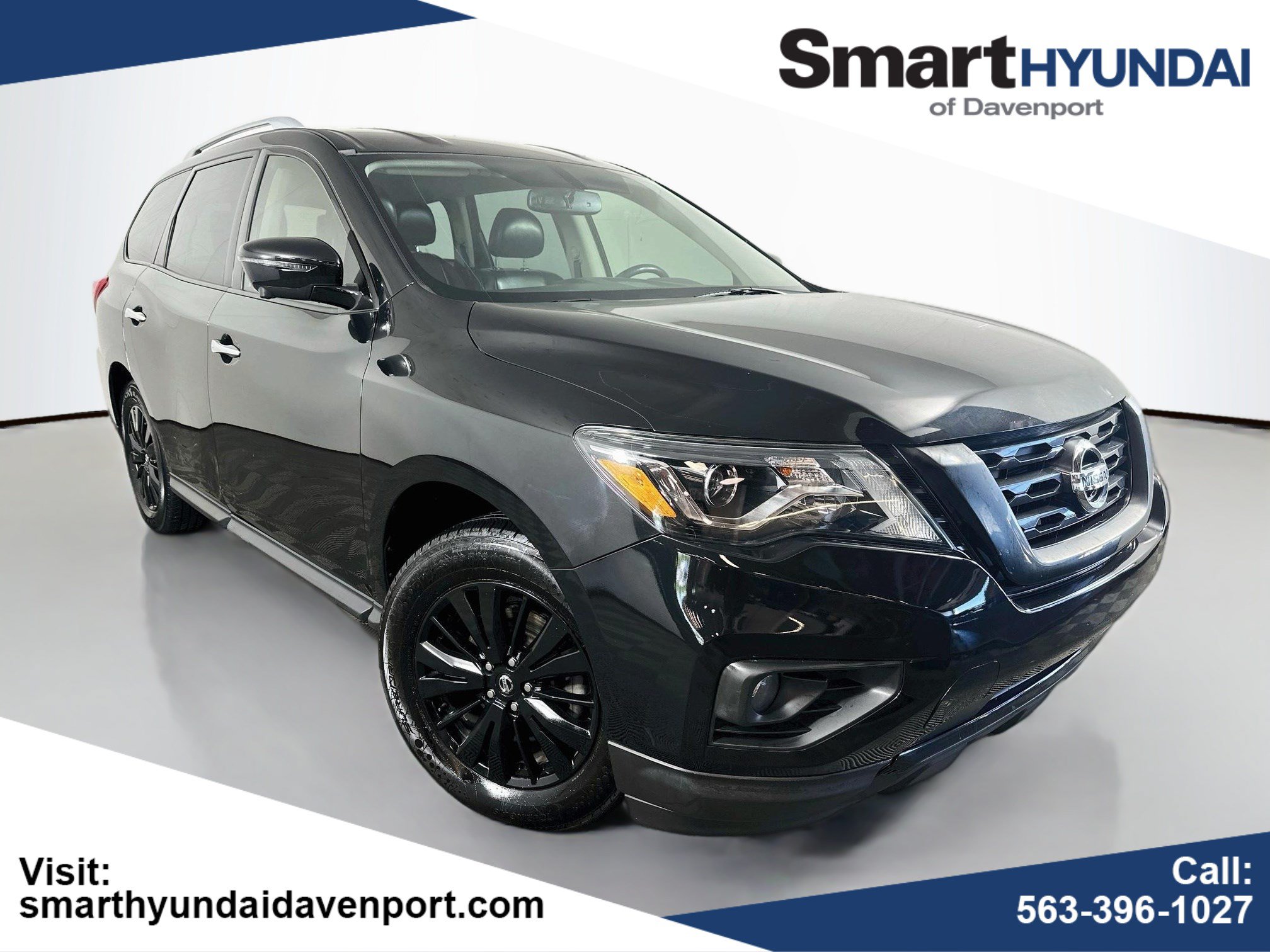 Used 2019 Nissan Pathfinder SL AWD/4WD image 1