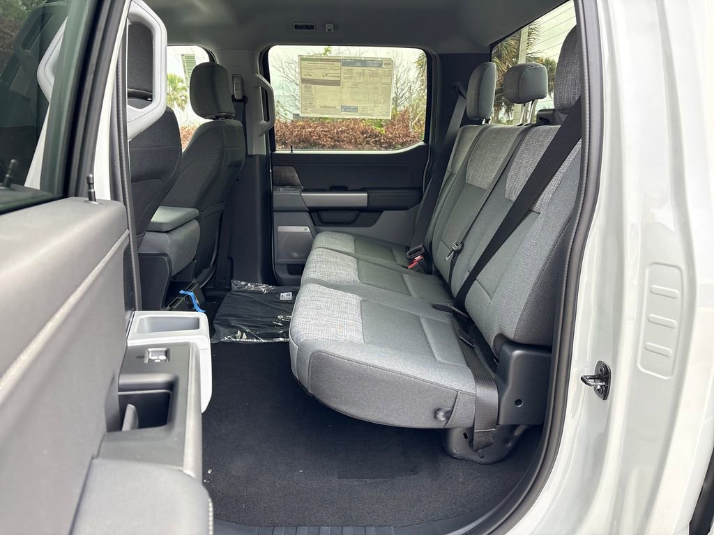 New 2026 Ford F250 XLT w/ XLT Premium Package image 31