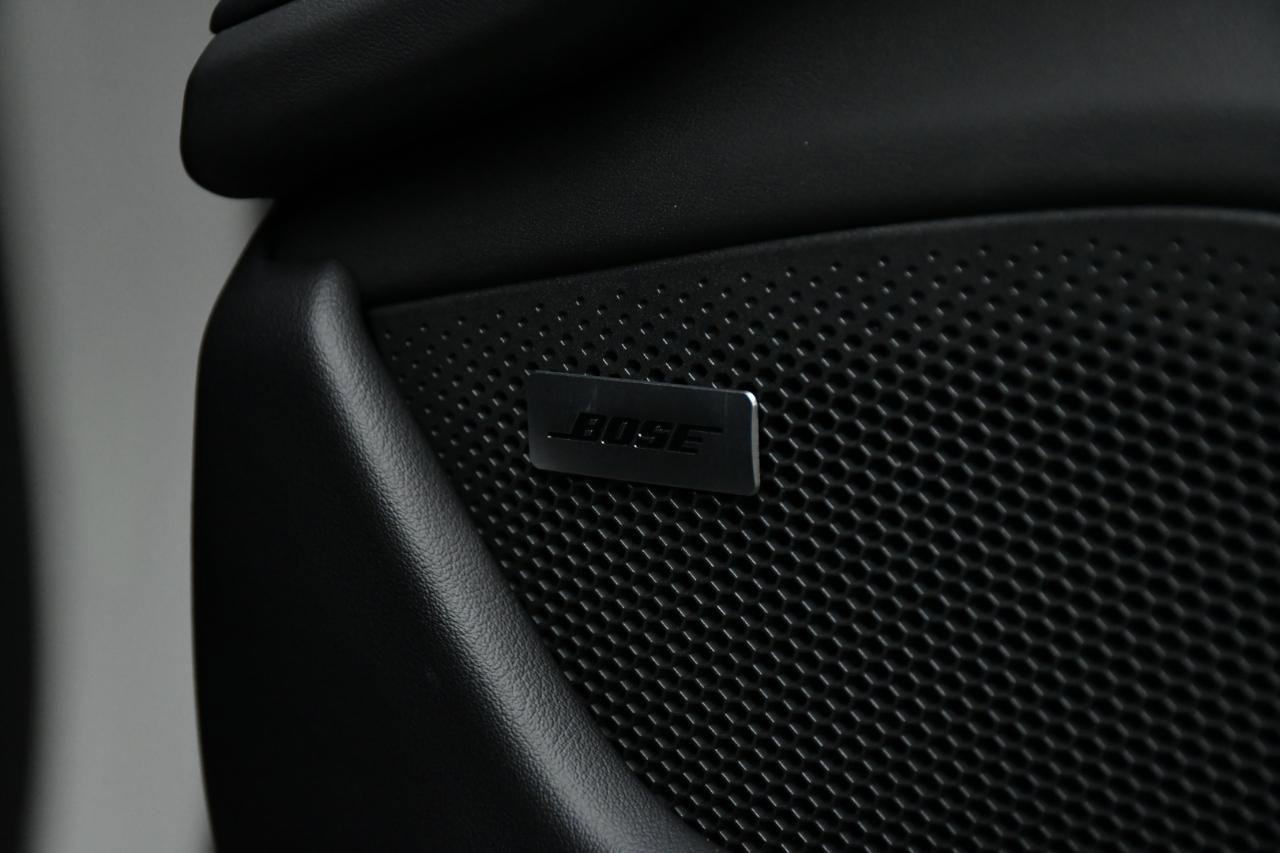 Used 2025 Porsche Taycan Turbo image 50