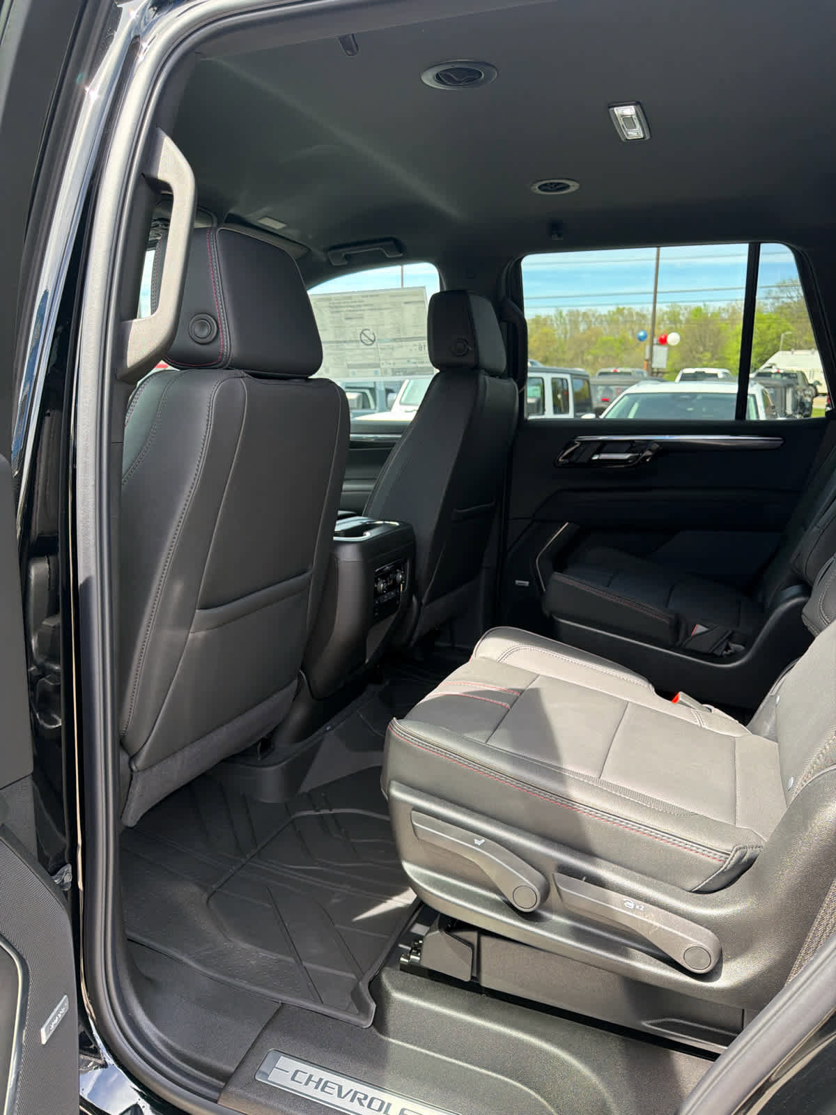 New 2026 Chevrolet Tahoe RST w/ RST Performance Edition image 14