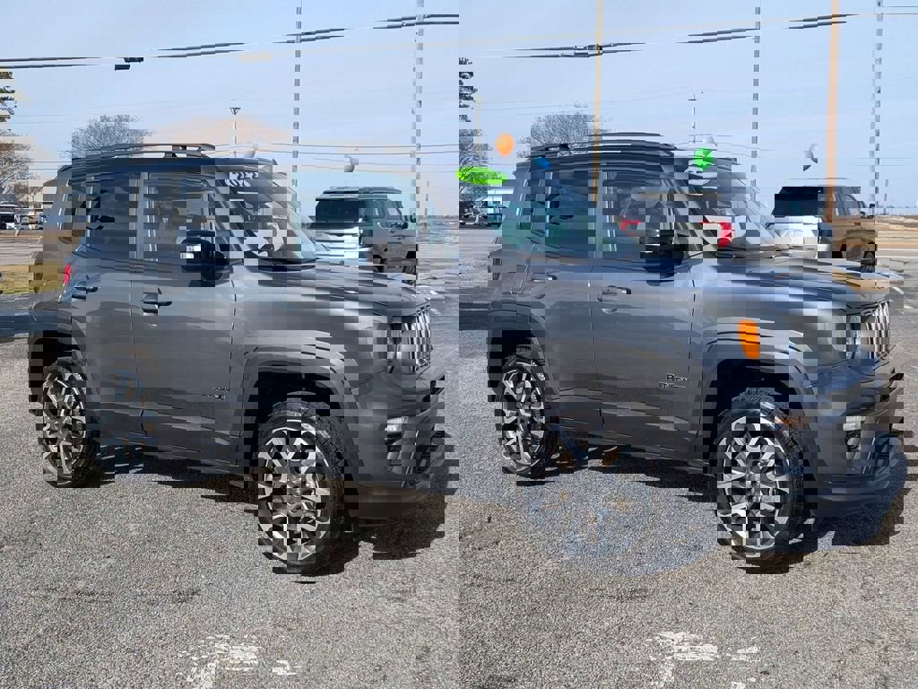 Used 2022 Jeep Renegade Limited w/ Sun, Sound & Wheels Group image 3