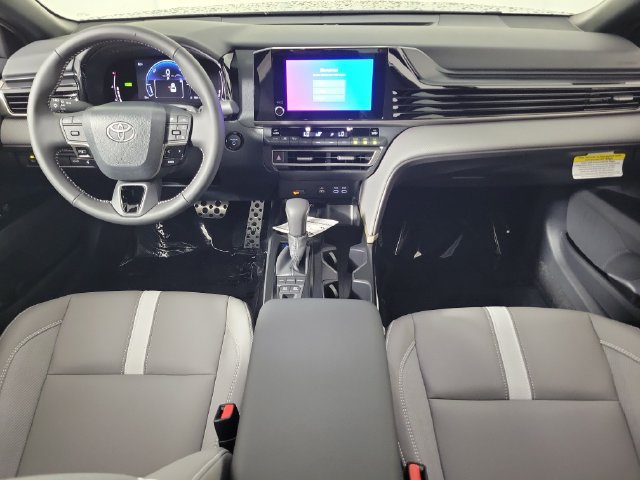 Used 2026 Toyota Camry SE w/ Convenience Package FWD image 15