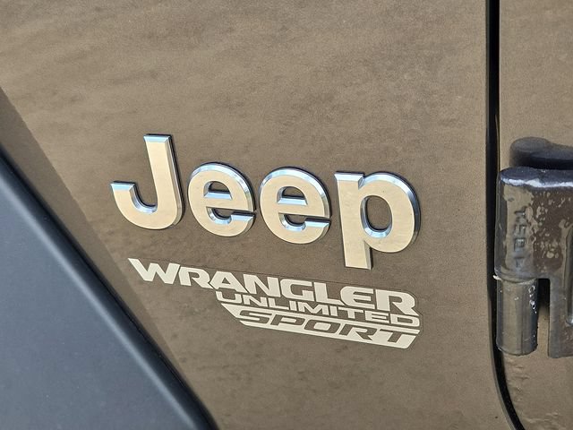 Used 2018 Jeep Wrangler Unlimited Sport S AWD/4WD image 31