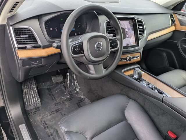 Certified 2023 Volvo XC90 T8 Plus AWD/4WD image 12