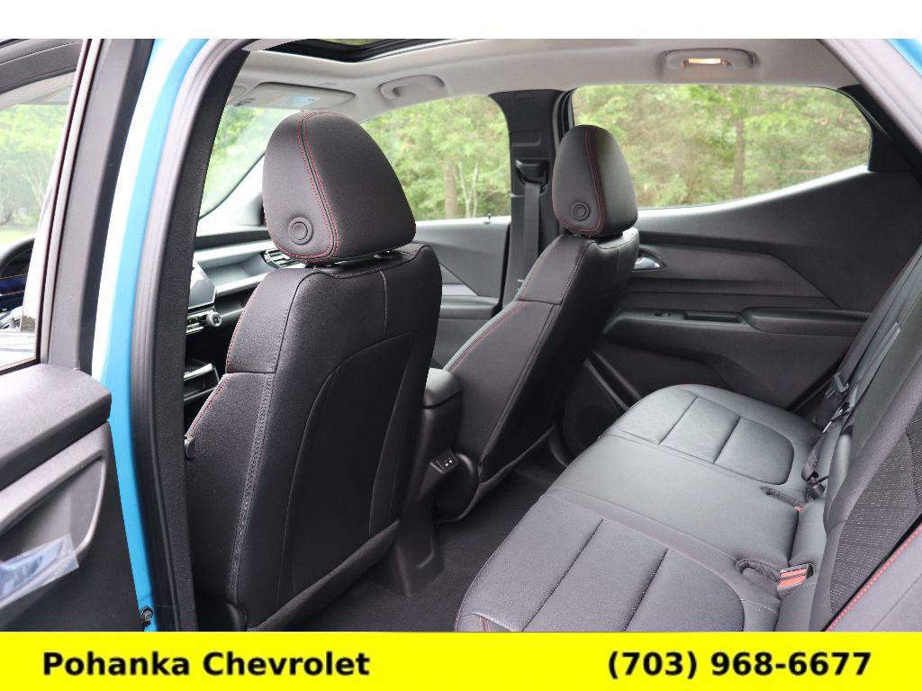 New 2027 Chevrolet Bolt RS w/ Technology Package FWD image 25