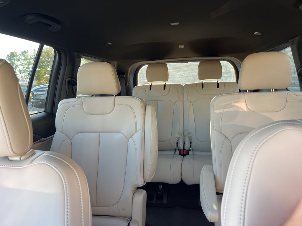 New 2025 Jeep Grand Cherokee L Limited image 26